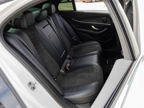 Mercedes-Benz E-Класс V (W213 S213 C238) Рестайлинг с пробегом 2021 года, цена 4 200 000 рублей, 281223 км, седан, Автокод Объявления
