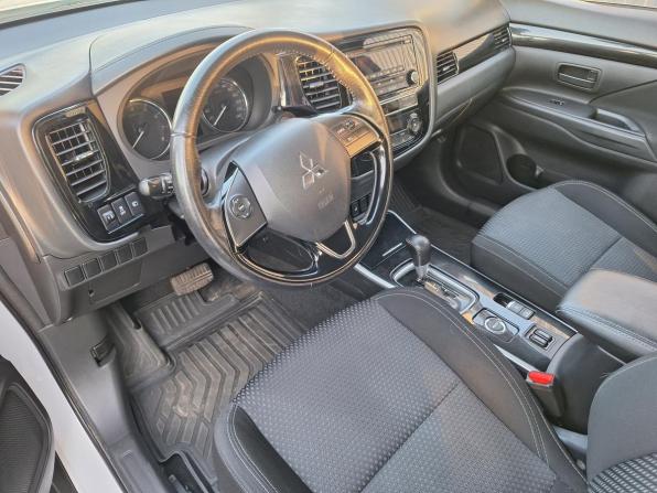 Mitsubishi Outlander III Рестайлинг 2 с пробегом 2018 года, цена 2 100 000 рублей, 134840 км, внедорожник, Автокод Объявления
