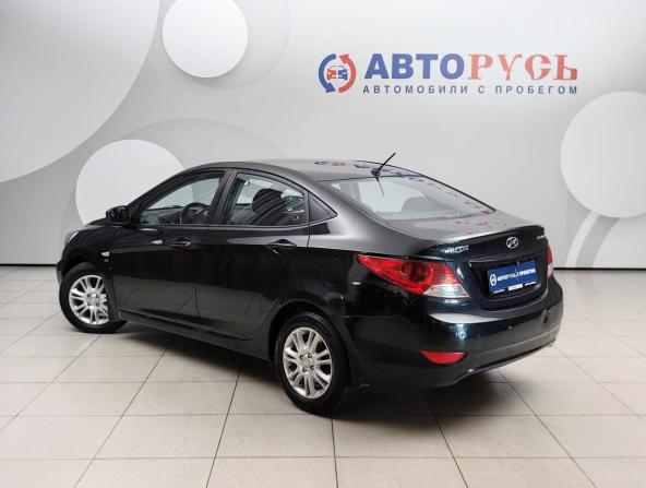 Hyundai Solaris I с пробегом 2013 года, цена 699 000 рублей, 196408 км, седан, Автокод Объявления
