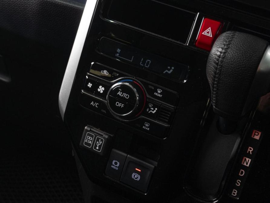 Toyota Roomy I Рестайлинг Тюмень  - изображение 12