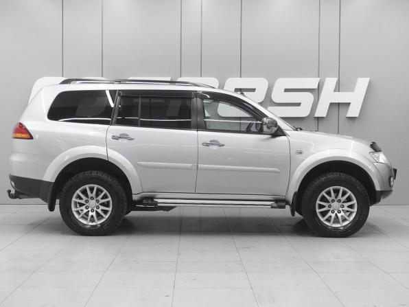 Mitsubishi Pajero Sport II с пробегом 2013 года, цена 2 140 000 рублей, 211116 км, внедорожник, Автокод Объявления