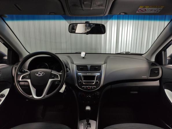 Hyundai Solaris I Рестайлинг с пробегом 2015 года, цена 1 045 000 рублей, 134583 км, хэтчбек, Автокод Объявления