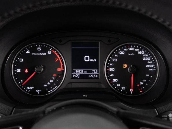 Audi A3 III (8V) Рестайлинг с пробегом 2019 года, цена 1 999 000 рублей, 96923 км, седан, Автокод Объявления