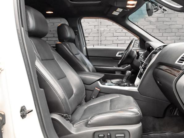 Ford Explorer V с пробегом 2012 года, цена 1 750 000 рублей, 296842 км, внедорожник, Автокод Объявления