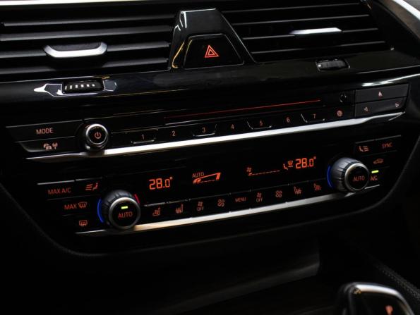 BMW 5 серии VII (G30/G31/G38) с пробегом 2019 года, цена 3 449 000 рублей, 142034 км, седан, Автокод Объявления