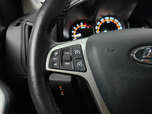 Lada (ВАЗ) XRAY I с пробегом 2019 года, цена 1 098 000 рублей, 48300 км, хэтчбек, Автокод Объявления