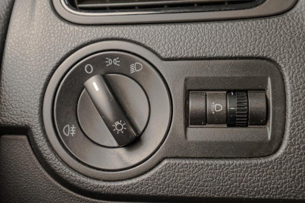 Volkswagen Polo V Рестайлинг Челябинск  - изображение 10