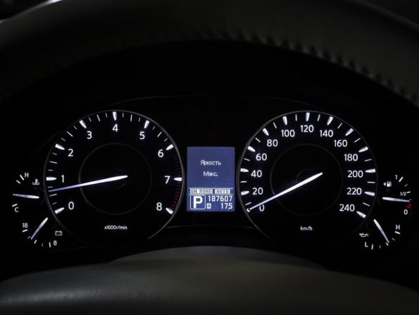 Nissan Patrol VI (Y62) с пробегом 2012 года, цена 1 621 000 рублей, 187600 км, внедорожник, Автокод Объявления