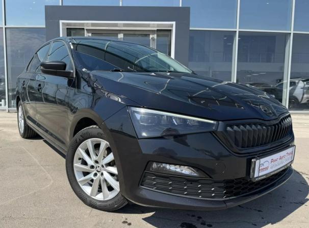 Skoda Rapid II с пробегом 2022 года, цена 1 840 000 рублей, 111923 км, лифтбек, Автокод Объявления