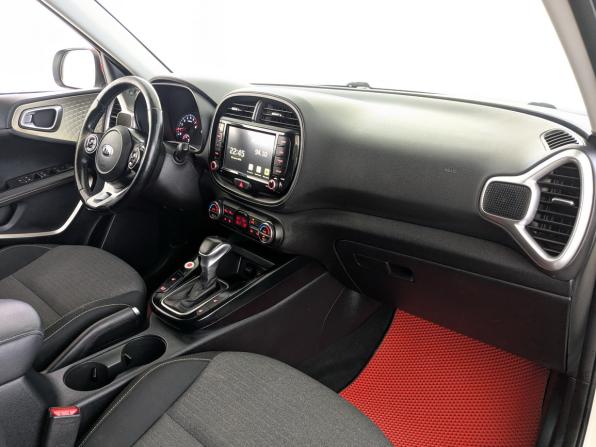 Kia Soul III с пробегом 2021 года, цена 1 950 000 рублей, 124271 км, хэтчбек, Автокод Объявления