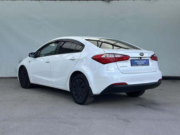 Kia Cerato III с пробегом 2015 года, цена 1 050 000 рублей, 153579 км, седан, Автокод Объявления