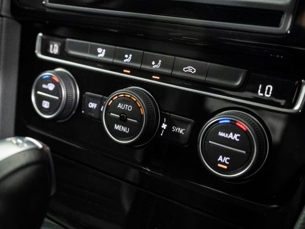 Volkswagen Golf VII с пробегом 2014 года, цена 1 195 500 рублей, 47793 км, хэтчбек, Автокод Объявления