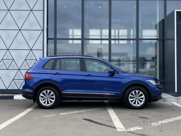 Volkswagen Tiguan II Рестайлинг с пробегом 2021 года, цена 3 279 000 рублей, 25358 км, внедорожник, Автокод Объявления