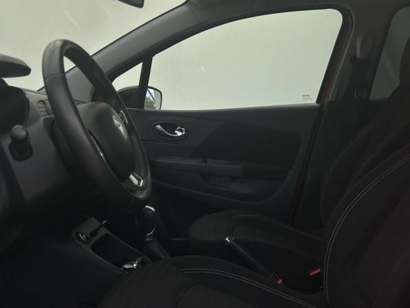 Renault Kaptur I с пробегом 2017 года, цена 1 595 000 рублей, 114030 км, внедорожник, Автокод Объявления