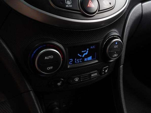 Hyundai Solaris I Рестайлинг с пробегом 2016 года, цена 899 000 рублей, 181807 км, седан, Автокод Объявления