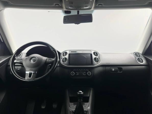 Volkswagen Tiguan I Рестайлинг с пробегом 2013 года, цена 1 049 000 рублей, 195300 км, внедорожник, Автокод Объявления