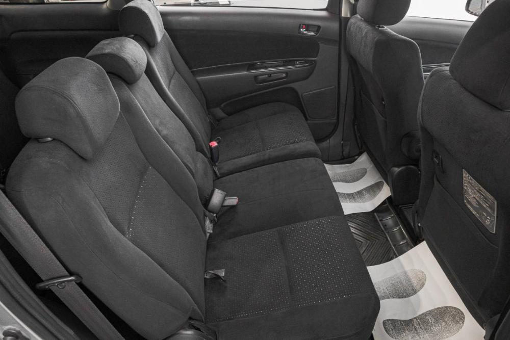 Toyota Wish I Рестайлинг Барнаул  - изображение 19