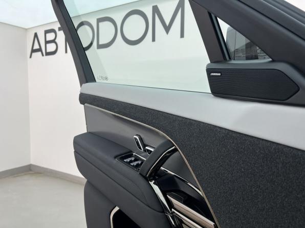 Land Rover Range Rover Sport III с пробегом 2023 года, цена 11 980 000 рублей, 43880 км, внедорожник, Автокод Объявления