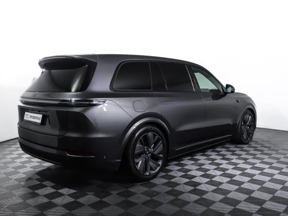 Li Auto (Lixiang) L9 I Рестайлинг с пробегом 2024 года, цена 6 690 000 рублей, 65000 км, внедорожник, Автокод Объявления