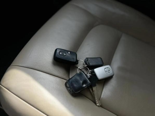 Toyota Land Cruiser 200 Series с пробегом 2008 года, цена 2 749 000 рублей, 273382 км, внедорожник, Автокод Объявления
