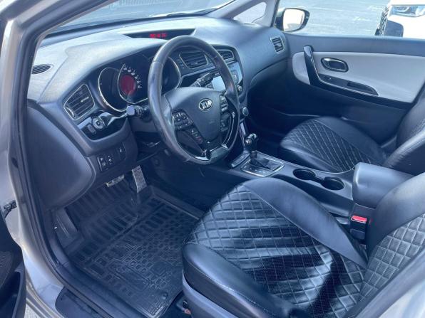 Kia Ceed II с пробегом 2014 года, цена 1 080 000 рублей, 178730 км, универсал, Автокод Объявления