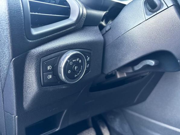 Ford EcoSport II Рестайлинг с пробегом 2018 года, цена 1 220 000 рублей, 98510 км, внедорожник, Автокод Объявления