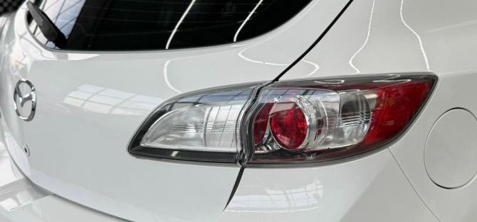 Mazda 3 II (BL) Рестайлинг с пробегом 2012 года, цена 989 000 рублей, 137000 км, хэтчбек, Автокод Объявления
