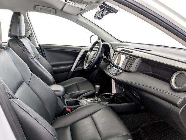 Toyota RAV4 IV (XA40) Рестайлинг с пробегом 2019 года, цена 2 990 000 рублей, 95918 км, внедорожник, Автокод Объявления