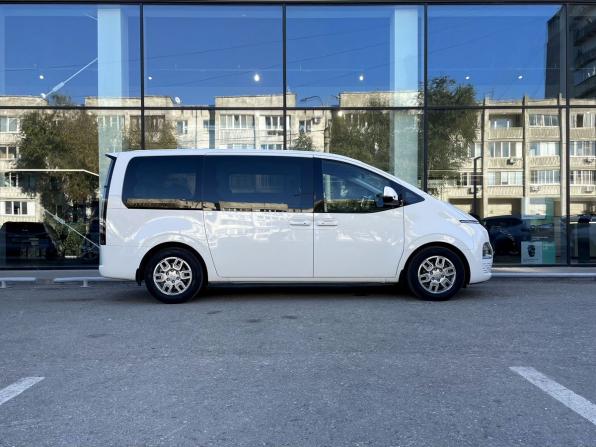 Hyundai Staria I с пробегом 2022 года, цена 4 850 000 рублей, 66859 км, минивэн, Автокод Объявления