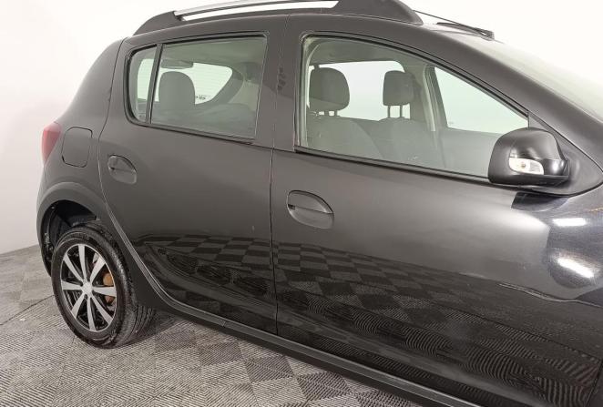 Renault Sandero II с пробегом 2015 года, цена 943 000 рублей, 172500 км, хэтчбек, Автокод Объявления