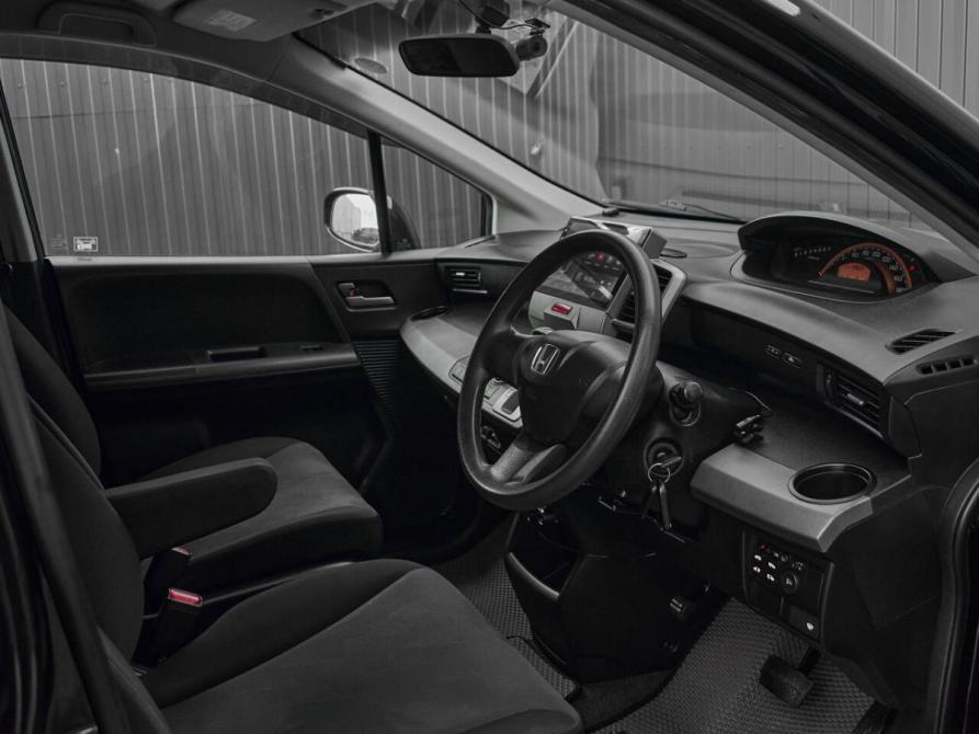 Honda Freed I Екатеринбург  - изображение 9