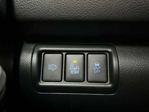 Toyota Camry VII (XV50) Рестайлинг с пробегом 2015 года, цена 1 990 000 рублей, 241917 км, седан, Автокод Объявления