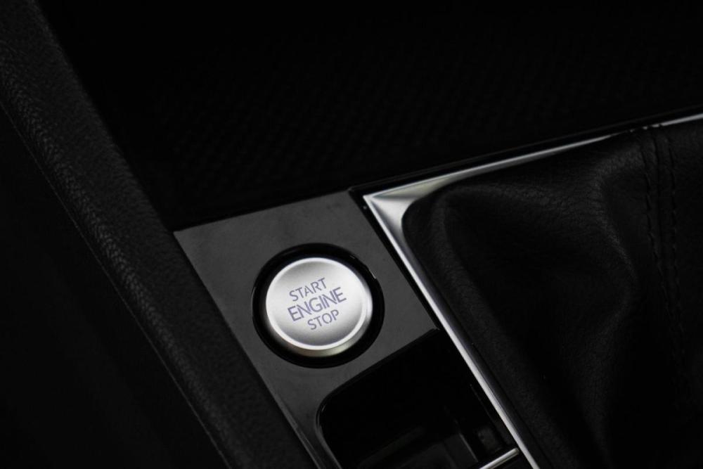 Volkswagen Sagitar III Казань  - изображение 23
