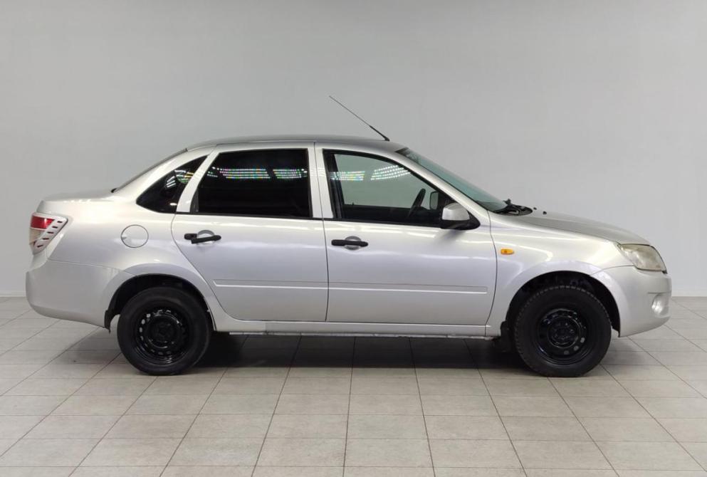 Lada (ВАЗ) Granta I Саратов  - изображение 4