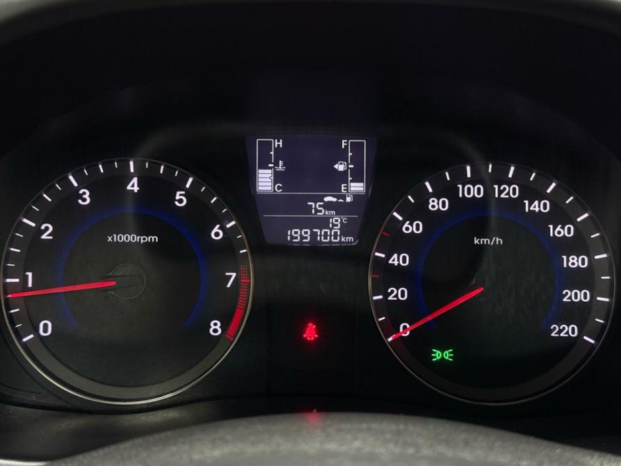 Hyundai Solaris I Рестайлинг Ижевск  - изображение 27