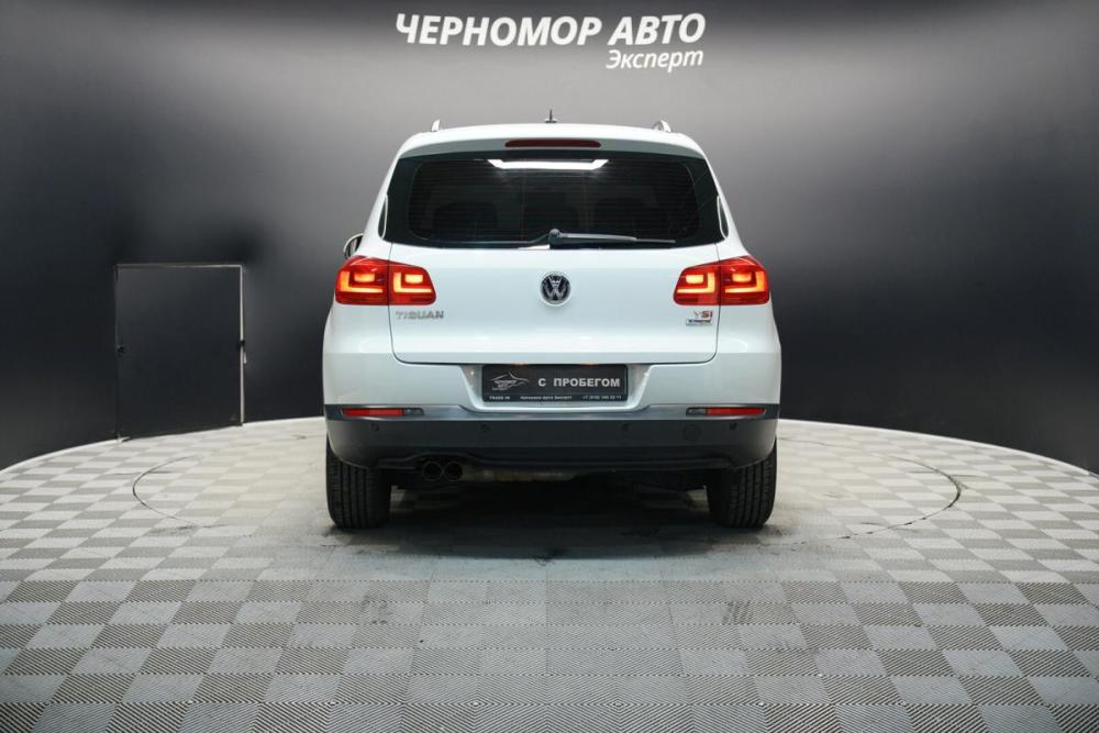 Volkswagen Tiguan I Рестайлинг Крым  - изображение 4