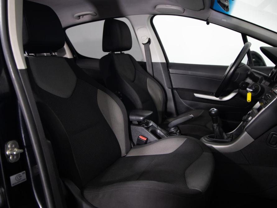 Peugeot 308 I Рестайлинг Санкт-Петербург  - изображение 11