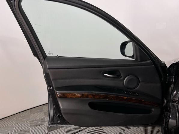 BMW 3 серии V (E90/E91/E92/E93) Рестайлинг с пробегом 2010 года, цена 1 235 000 рублей, 162000 км, седан, Автокод Объявления