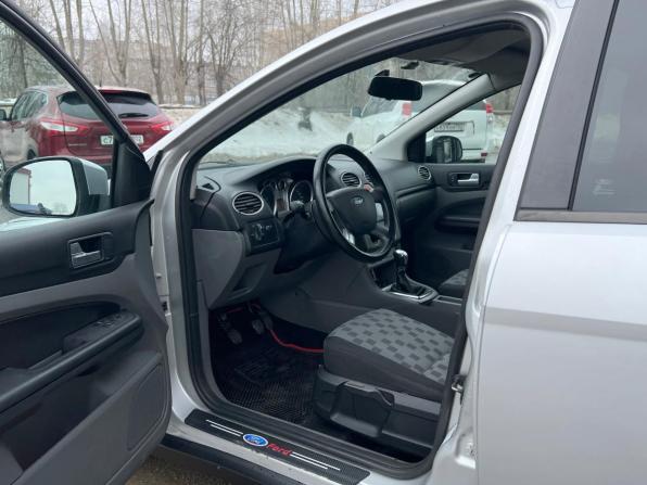 Ford Focus II Рестайлинг с пробегом 2008 года, цена 349 000 рублей, 180000 км, седан, Автокод Объявления