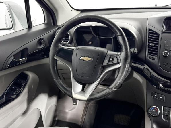 Chevrolet Orlando I с пробегом 2012 года, цена 799 000 рублей, 209847 км, компактвэн, Автокод Объявления