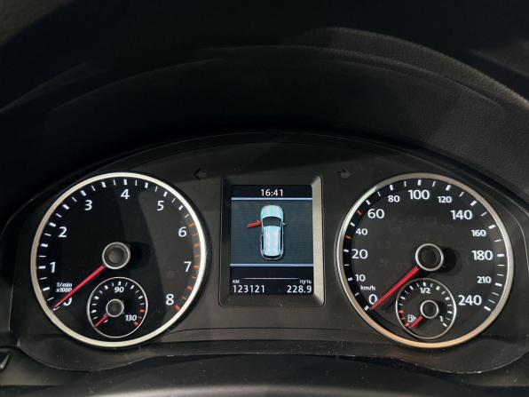 Volkswagen Tiguan I Рестайлинг с пробегом 2013 года, цена 1 619 000 рублей, 123076 км, внедорожник, Автокод Объявления