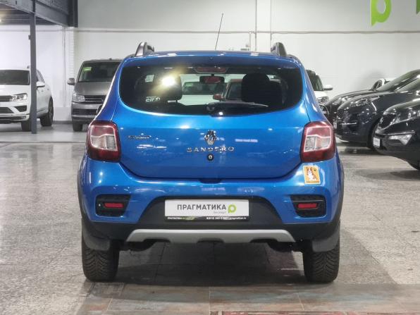 Renault Sandero II с пробегом 2016 года, цена 974 000 рублей, 132000 км, хэтчбек, Автокод Объявления