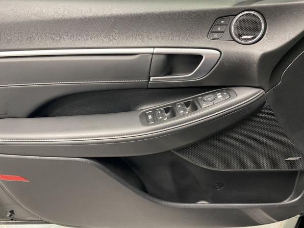 Hyundai Sonata VIII (DN8) с пробегом 2019 года, цена 2 195 000 рублей, 74558 км, седан, Автокод Объявления