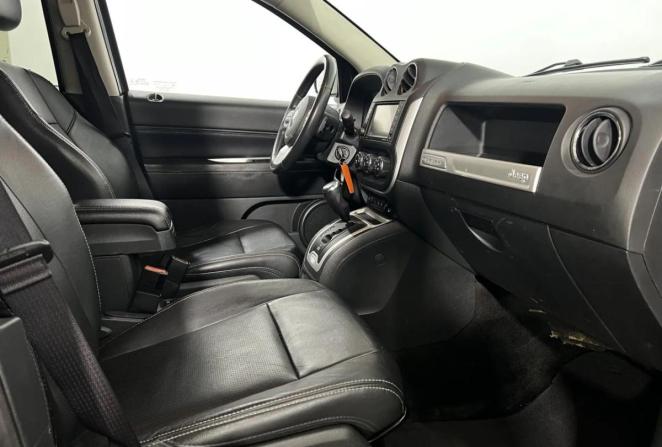 Jeep Compass I Рестайлинг 2 с пробегом 2014 года, цена 1 350 000 рублей, 131883 км, внедорожник, Автокод Объявления