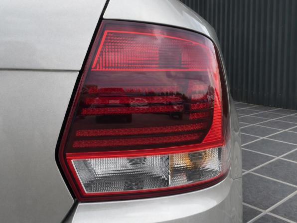 Volkswagen Polo V Рестайлинг с пробегом 2015 года, цена 937 000 рублей, 109373 км, седан, Автокод Объявления