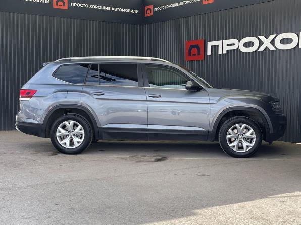 Volkswagen Teramont I с пробегом 2018 года, цена 3 297 000 рублей, 117790 км, внедорожник, Автокод Объявления