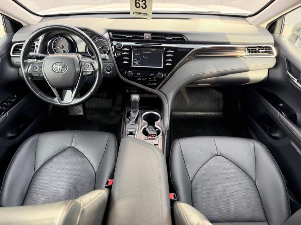 Toyota Camry VIII (XV70) с пробегом 2018 года, цена 2 380 000 рублей, 122792 км, седан, Автокод Объявления