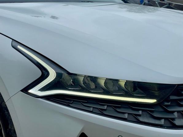 Kia K5 III с пробегом 2021 года, цена 2 450 000 рублей, 68800 км, седан, Автокод Объявления