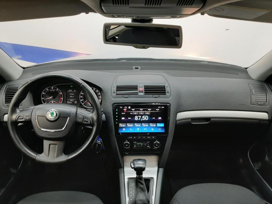 Skoda Octavia II (A5) Рестайлинг Москва  - изображение 9