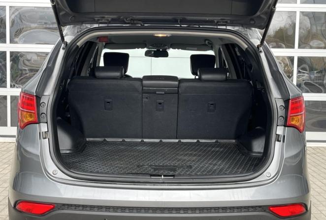 Hyundai Santa Fe III с пробегом 2013 года, цена 1 780 000 рублей, 237834 км, внедорожник, Автокод Объявления